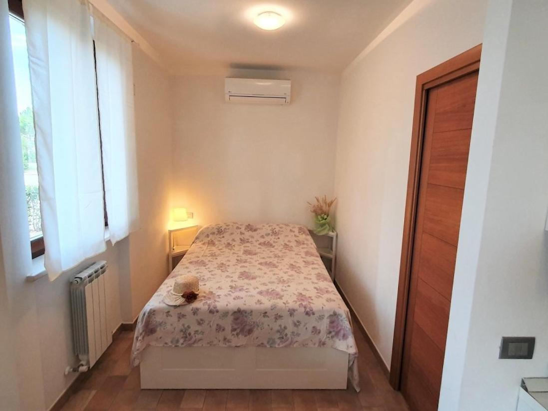 La Finestra Sul Conero Apartments 努马纳 外观 照片